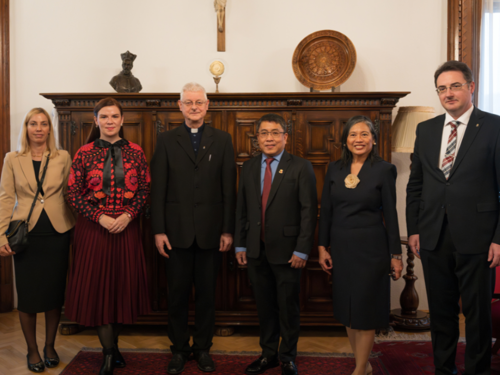 Újabb egyeztetés a Santo Tomas Egyetem képviselőivel